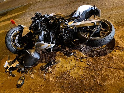 Ain Jasseron Un Motard D Truit Son V Hicule Dans Un Accident