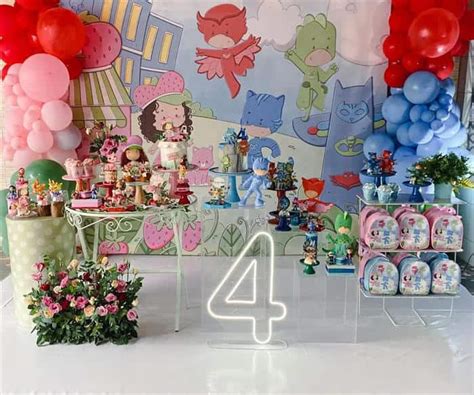Festa infantil com dois temas juntos simples