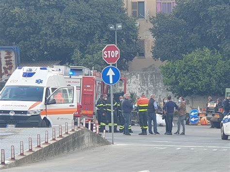 Tragedia Sul Lavoro A Sassari Operaio Di 43 Anni Schiacciato Da Un