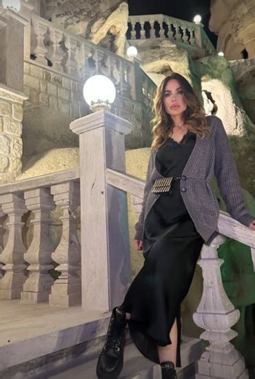 Ilary Blasi Compleanno Da Favola In Cappadocia Con Bastian Muller E I