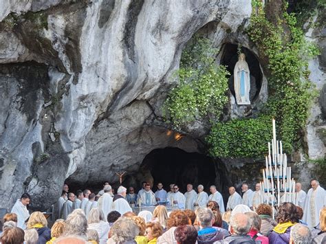 Pellegrinaggio Diocesano Interassociativo A Lourdes Guidato Da Mons