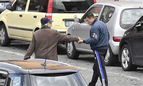 Guerra Ai Parcheggiatori Abusivi A Foggia Beccati Pregiudicati Daspo