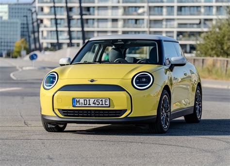 2024 Mini Cooper E Fabricante Mini Planetcarsz