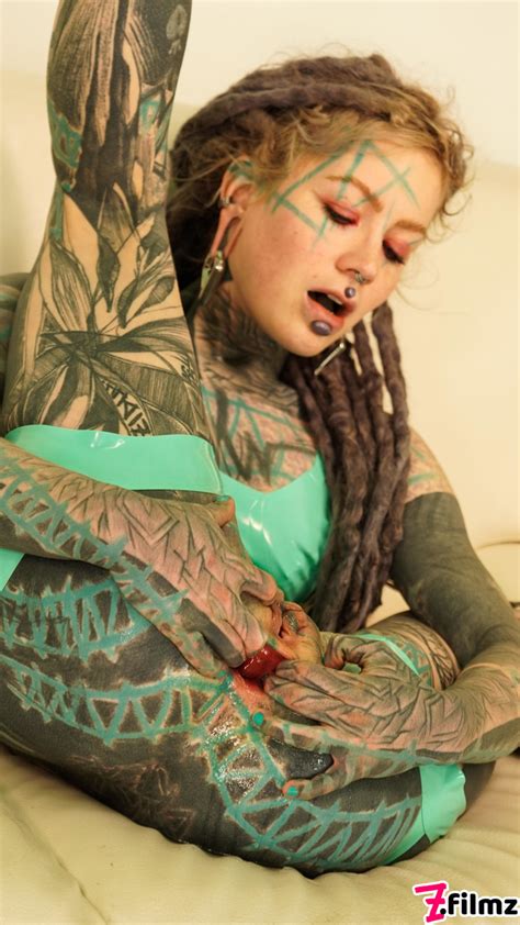 Body Modifier Anuskatzz Takes A Big Dildo To Her Filthy Asshole CoedCherry