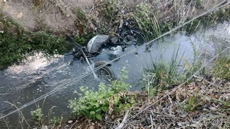 Choque En Luj N Una Mujer Muerta Al Caer En Un Canal Y Otra En Grave