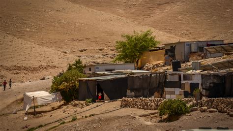 Israel demolishes home for 8 families in Jordan Valley