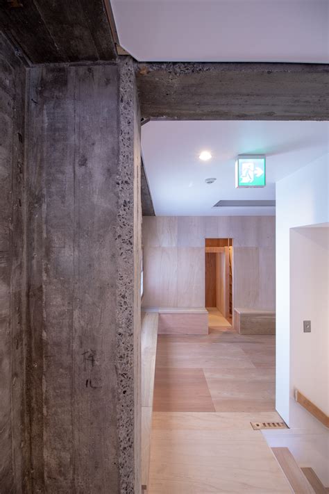 Gallery of FUJIHIMURO Gallery and Residence / Taku Sakaushi (O.F.D.A ...