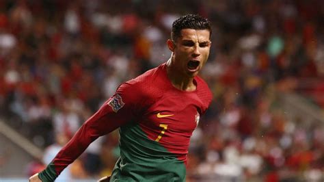 Cristiano Ronaldo Concentra Holofotes Antes De Duelo De Portugal Contra Suíça