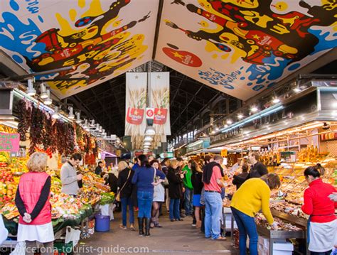 ️ Las ramblas market. Las Ramblas district in Barcelona. 2019-02-24