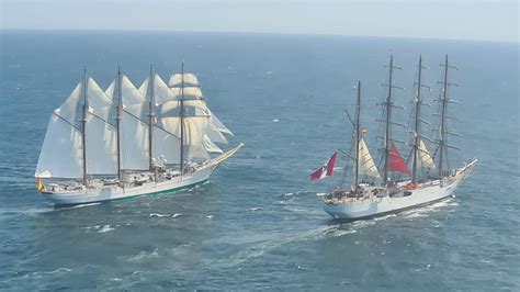 Armada El Juan Sebasti N De Elcano Llega A Per Y Navega Con Su