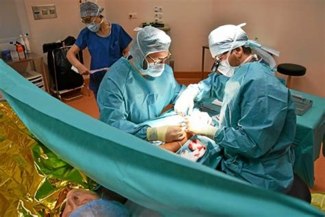 Chirurgie À Vannes le patient participe à son opération