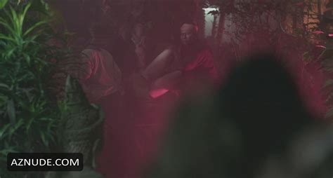 LAKE BELL Nude AZNude