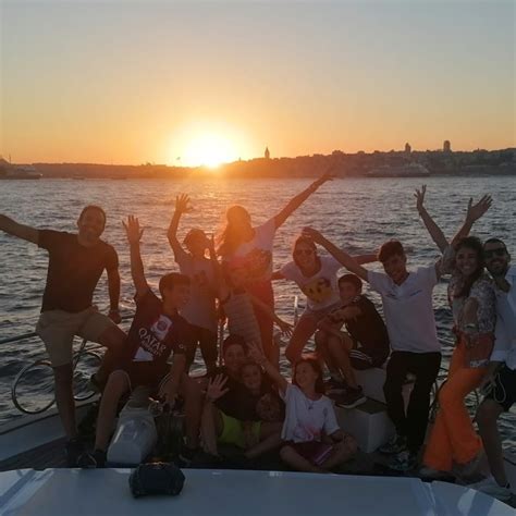 Bosphorus Sunset Cruise + Live Guide | Tiqets