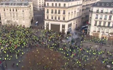 Francja kolejny protest żółtych kamizelek VIDEO LIVE FOTO