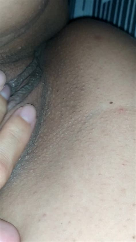 Playing With Her Pussy CNNAMADOR