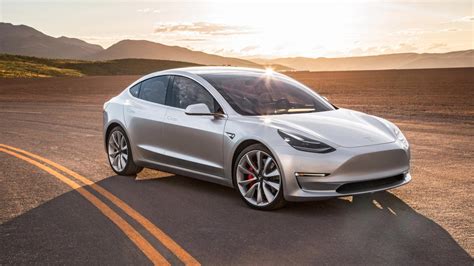 特斯拉model 3充电时间，新能源汽车特斯拉model 3