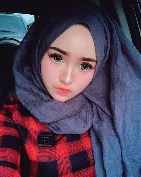 Gambar Kartun Barbie Berhijab Cantik Dandan Cetar Ala Barbie Pns