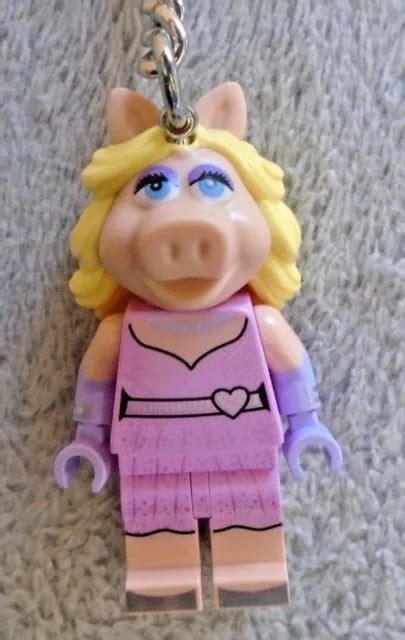 Lego The Muppets Miss Piggy Minifigure Keychain New Picclick Uk