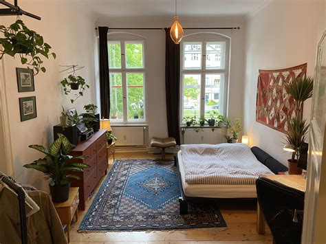 Berliner Altbau WG Zimmer In 2023 Wg Zimmer Einrichten Ideen Altbau