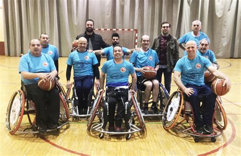 Buena Suerte Al Equipo De Baloncesto En Silla De Ruedas Ayuntamiento