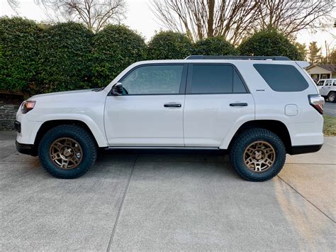 White 4runner Bronze Wheels