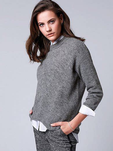 comma pullover