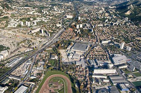 Vues A Riennes Du Pont De Vivaux Marseille Paf