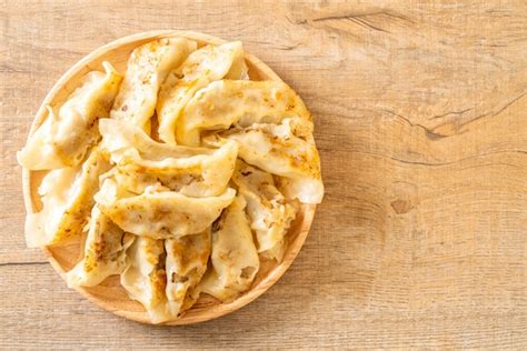 Premium Photo Japanese Gyoza Or Dumplings Snack