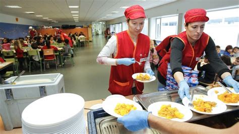 El SEPE Ofrece Empleo Para Monitores De Comedor Escolar Sin Experiencia