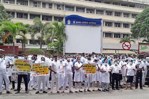 Union Action By Govt Medical Laboratory Technologists