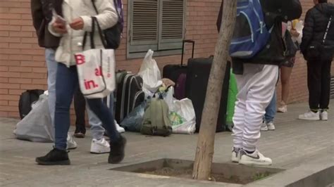 Desalojados los vecinos del otro edificio colindante al que se derrumbó