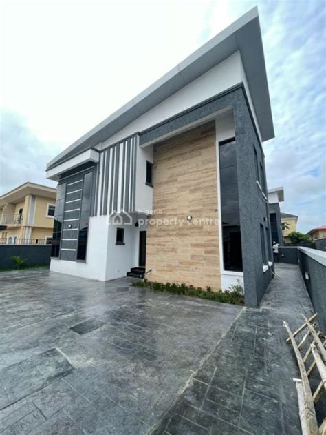 For Sale Luxury Bedroom Duplex With A Bq Gbagada Lagos Beds