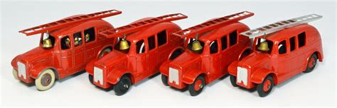 Dinky Streamlined Fire Engine Mar Online