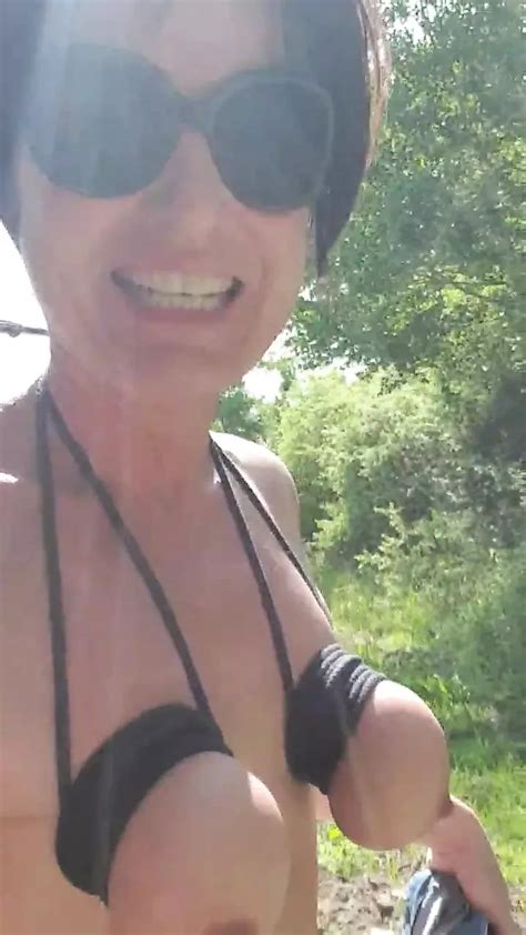 Milf Julie Risky Outdoor Orgasm Amateur Porn By Faphouse Xhamster