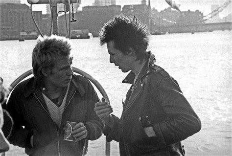 God Save The Queen The Infamous Sex Pistols Silver Jubilee Boat Trip Down The River