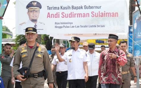 Rasio Eletrifikasi Sulsel 99 8 Persen Ketersedian Listrik Di Pulau