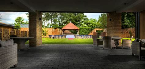 Wedding Venue in Hatherley, Hatherley Manor Hotel & Spa | UKbride