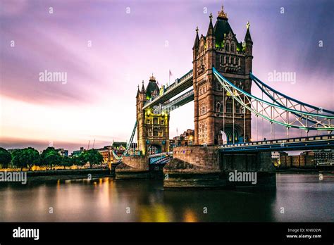 London Turm Stockfotos Und Bilder Kaufen Alamy