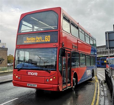 Morebus 1821 Is Pulling Out Of Poole Bus Station Onto King Flickr