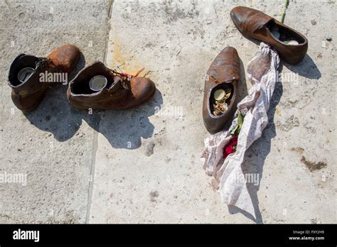 Jewish Shoes Along Danube Promenade Budapest Hungary Stock Photo Alamy