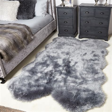 Grey Four Pelt Faux Fur Sheepskin Rug (130×200) | Picture Perfect Home