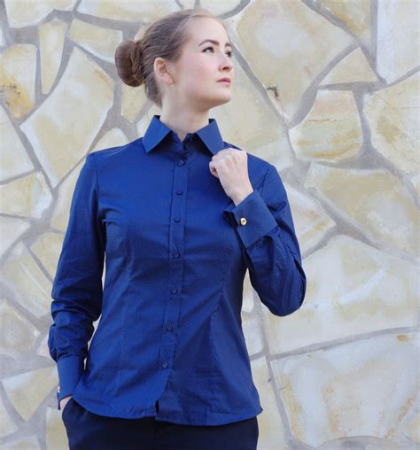 Exquisite Women's Dark Blue Shirt | ELLA HOPFELDT