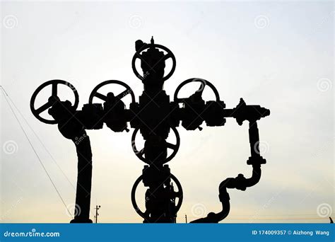 Oilfield Pipeline Silhouette Stock Image Image Of Pipe Pipeline