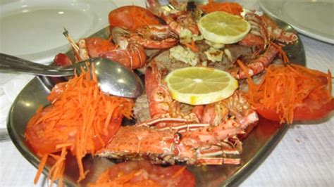 Restaurante Marisqueira Novo Mariano En Macedo De Cavaleiros Men