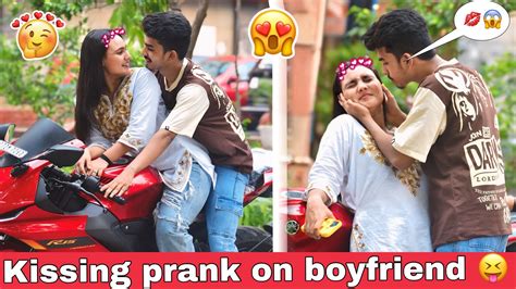 Kissing 😘 Prank With Subhash 🫣 Ritika ने ये किया मेरे साथ 😱 On