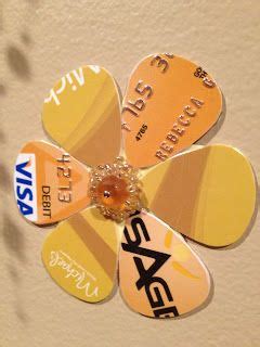 Becca S Blog Credit Card Guitar Pick Flowers Cds Reciclados