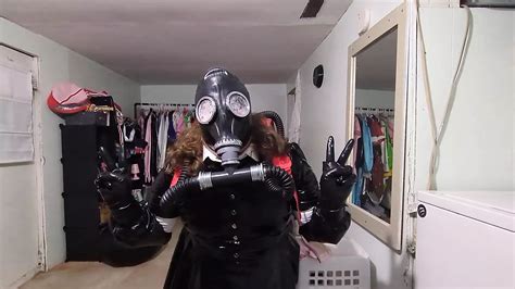 Gasmask Breathplay With Bubbler Bottle And Rebreather Bag Shemale Vibrator Amateur Porn XHamster