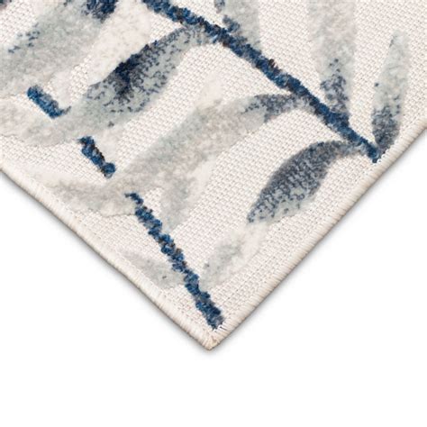 liora manne canyon    ivory indooroutdoor floralbotanical throw