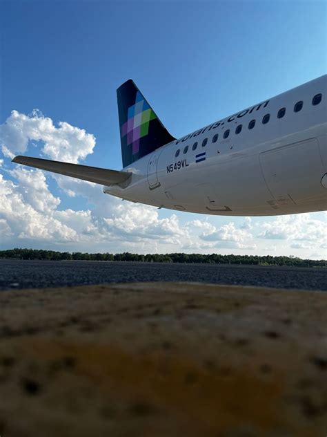 Volaris El Salvador Lanza Nueva Ruta Desde San Salvador A Chicago Mi