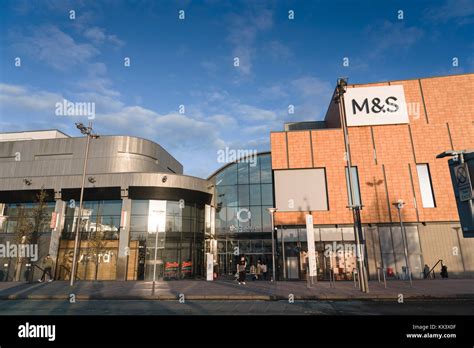 The Centre Livingston Hi Res Stock Photography And Images Alamy